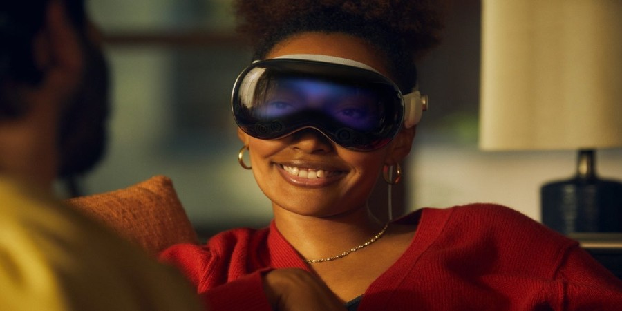Apple Vision Pro: A Glimpse into the Future of Augmented Reality